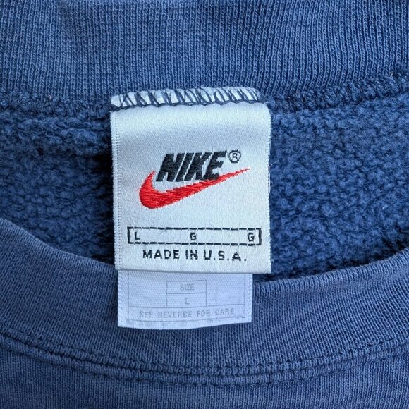 Vintage Nike Embroidered Swoosh Crewneck Sweatshirt Blue Made in USA L - Picture 4 of 6